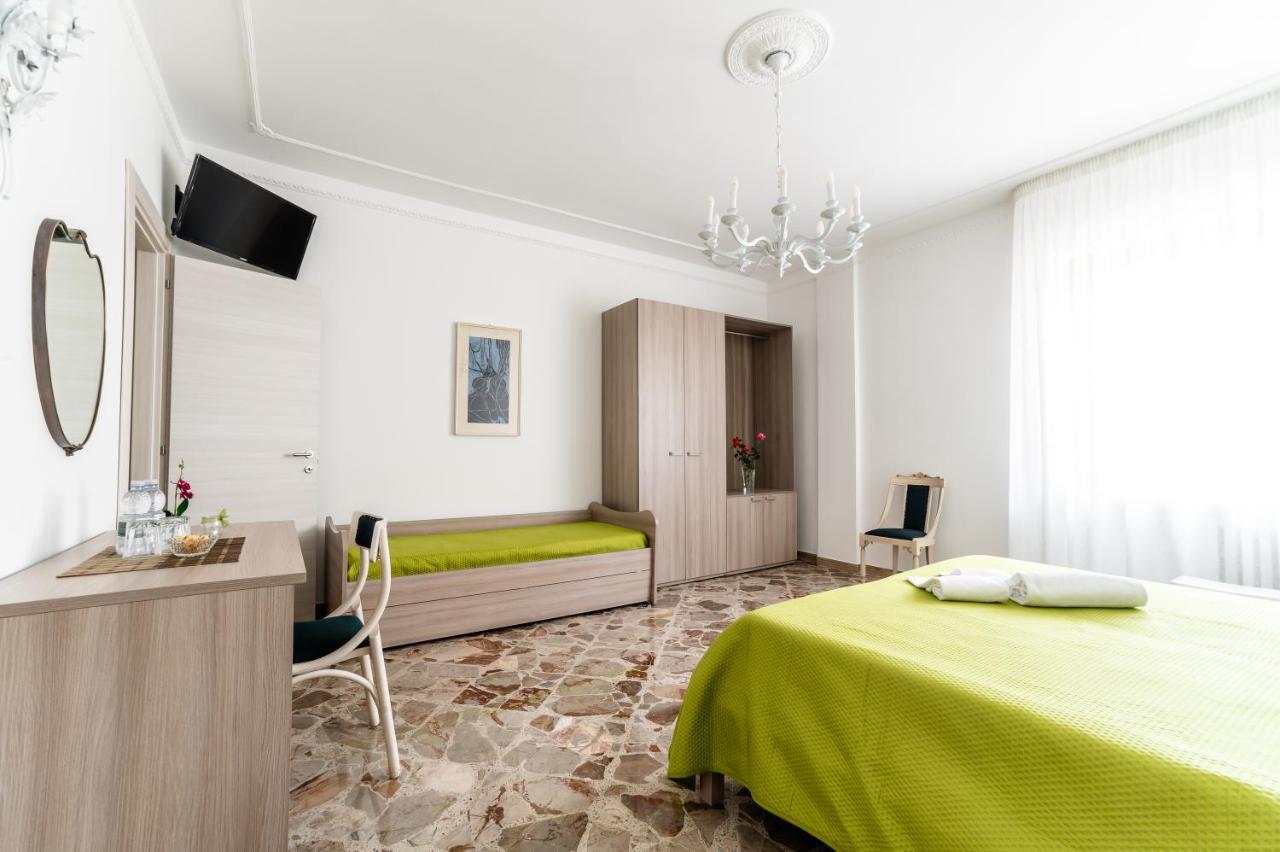 Le Calette Rooms - Puglia Mia Apartments Monopoli Exteriör bild
