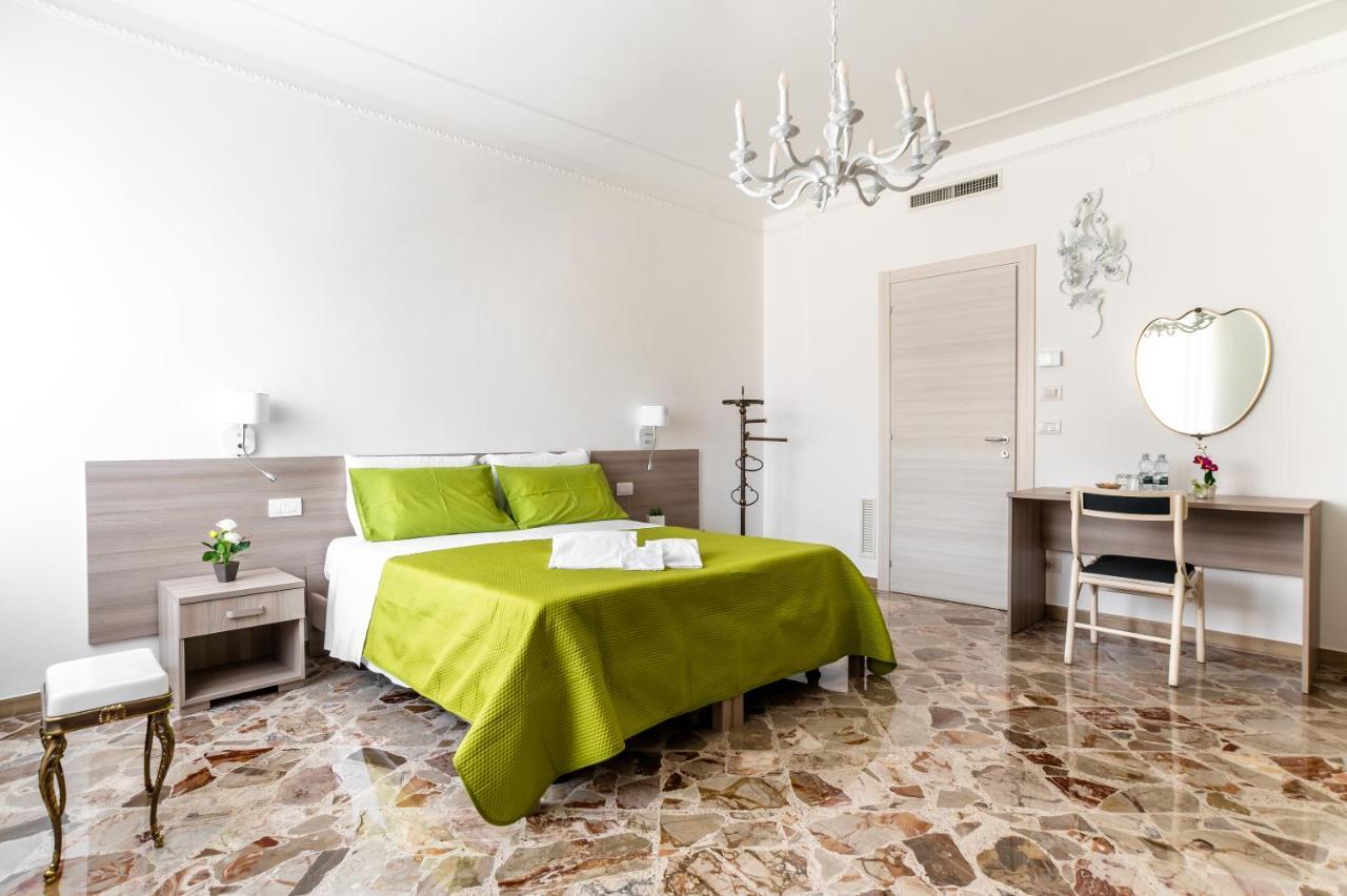 Le Calette Rooms - Puglia Mia Apartments Monopoli Exteriör bild