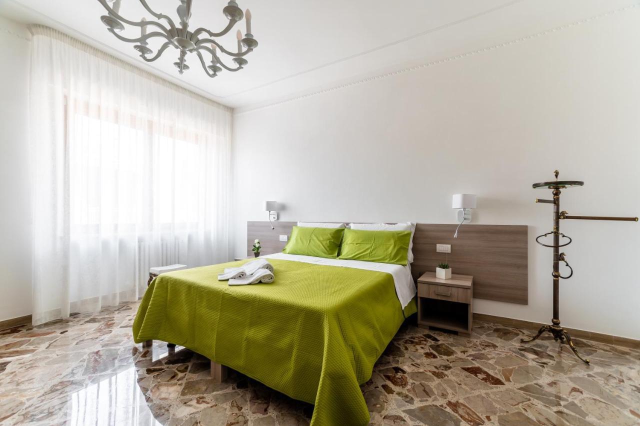 Le Calette Rooms - Puglia Mia Apartments Monopoli Exteriör bild